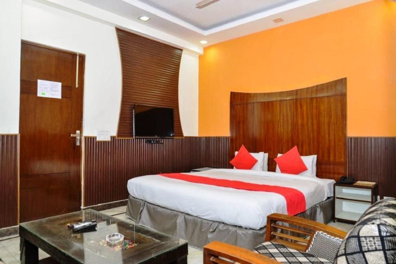 Del Fox Hotel, Delhi Airport New Delhi Exterior foto